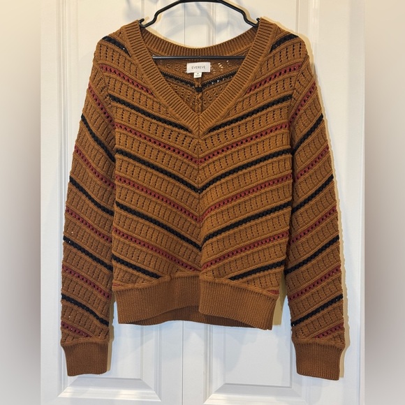 Evereve Brown and Black V-Neck Sweater - Picture 3 of 10